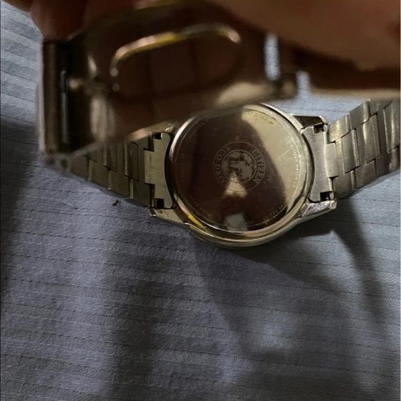 Citizen eco drive 2 tone (rose and silver) watch - Picture 10 of 10